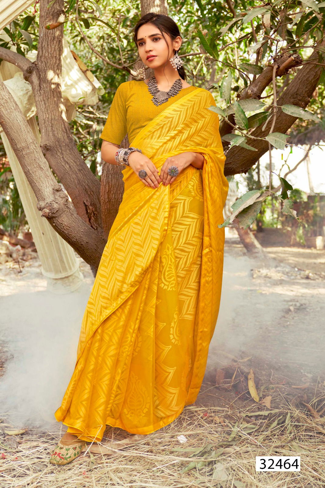 Samisha By Vallabhi Moss Georgette Printed Saree Surat Wholesale Market